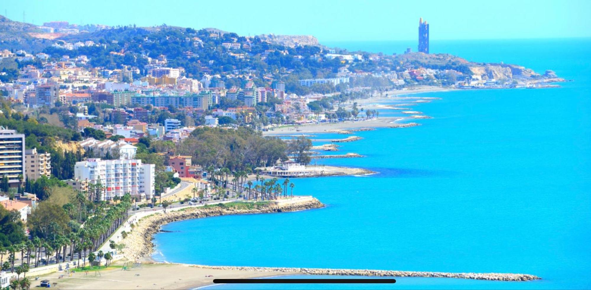 Puerta Al Mar Apartment มาลากา ภายนอก รูปภาพ